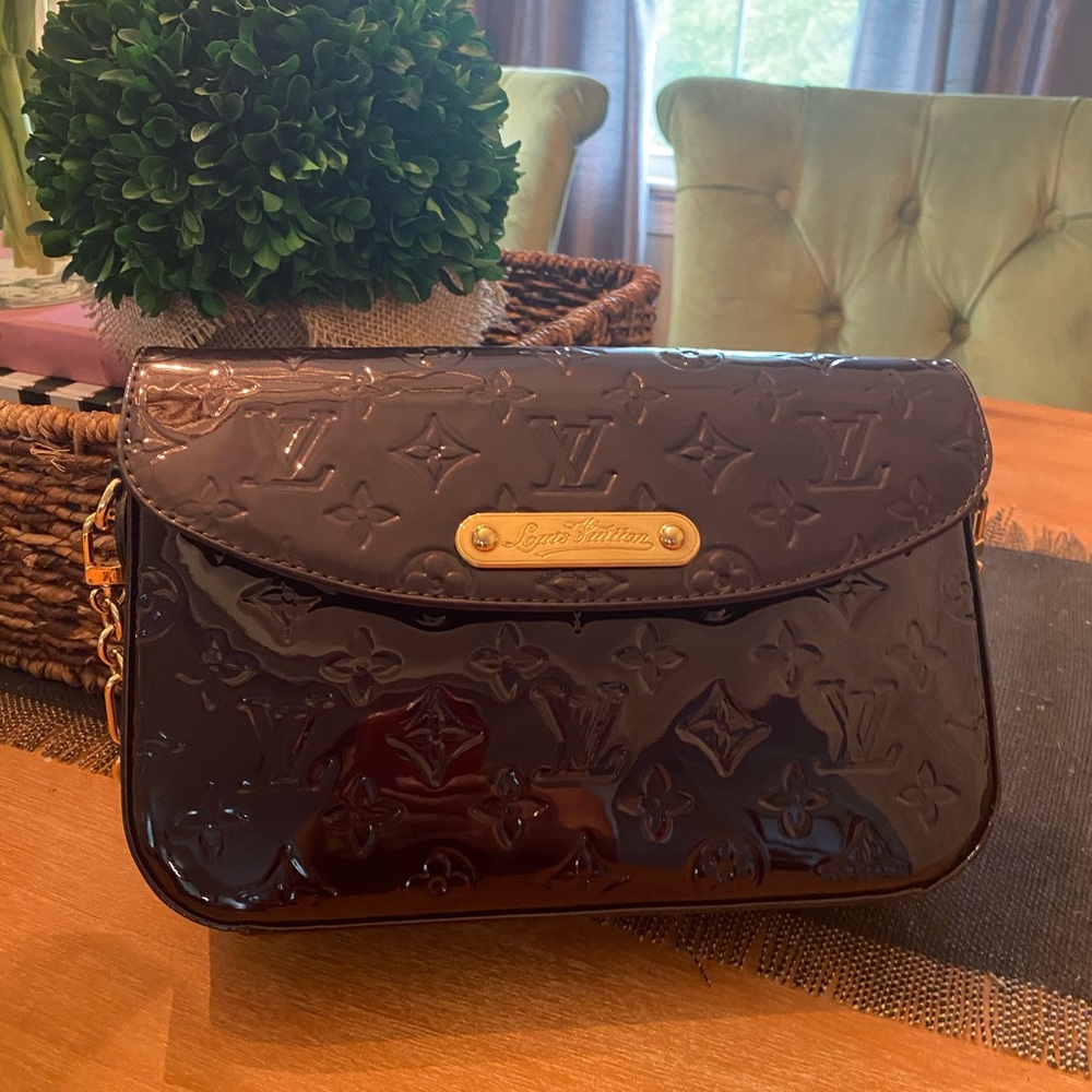 Louis Vuitton Monogram Vernis Rodeo Dr Amarante!